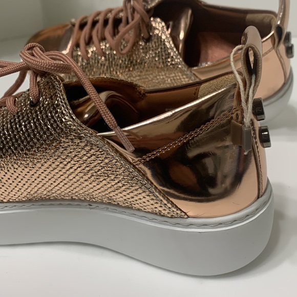 Rose gold sneakers low top EU37 or US7 - Picture 12 of 15